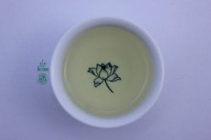 Chén trà Tân Cương ướp sen